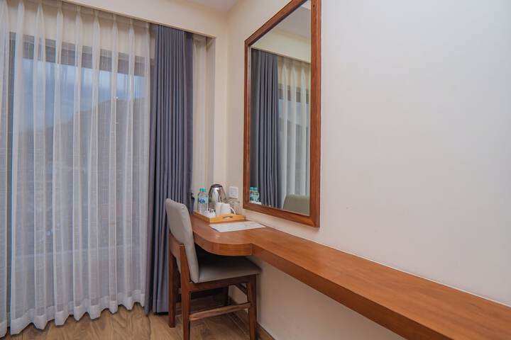Room 20 of 100