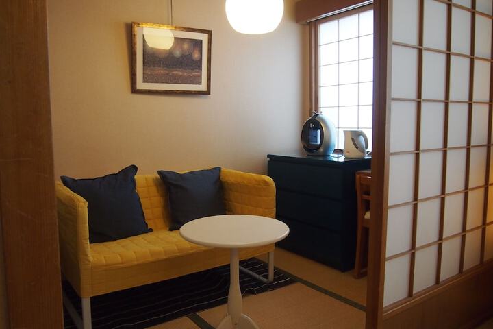 Room 10 of 110