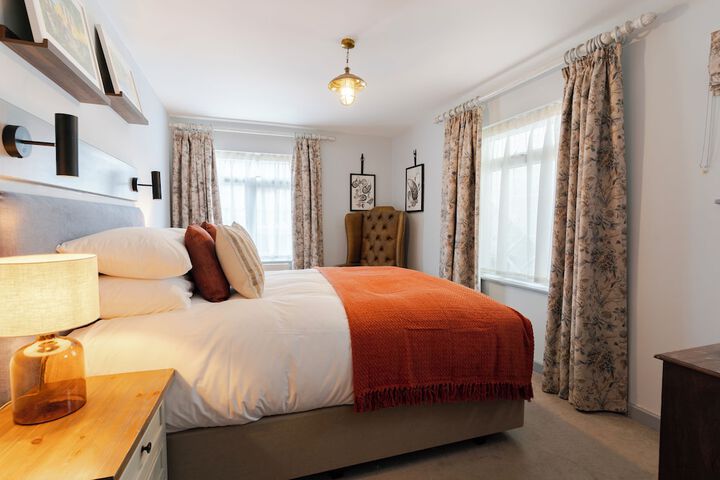 Room 10 of 51