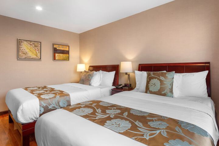 Efficiency Double Bed (6 of 9)