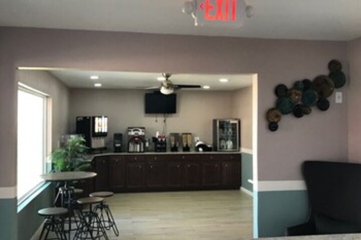 Breakfast/Coffee Service 49 of 63