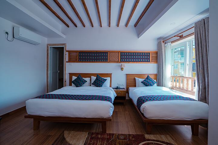 Room 15 of 41