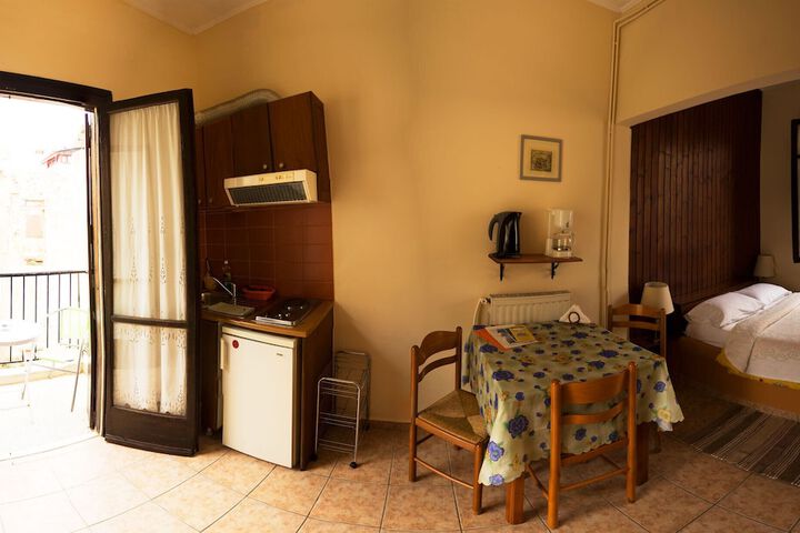 Room 21 of 60
