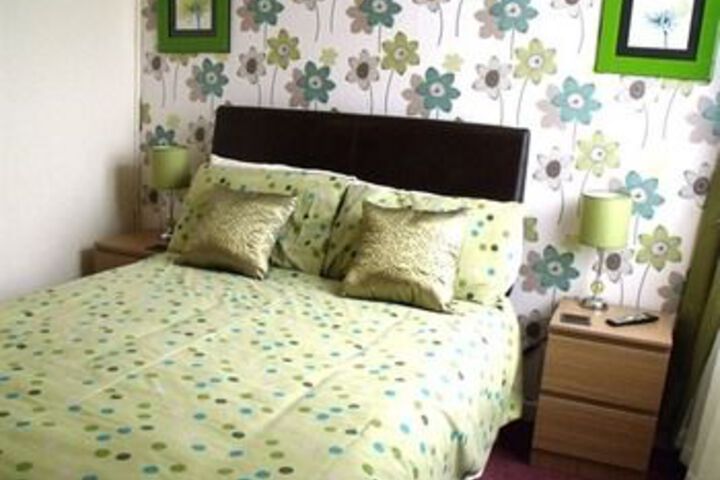 Room 13 of 63