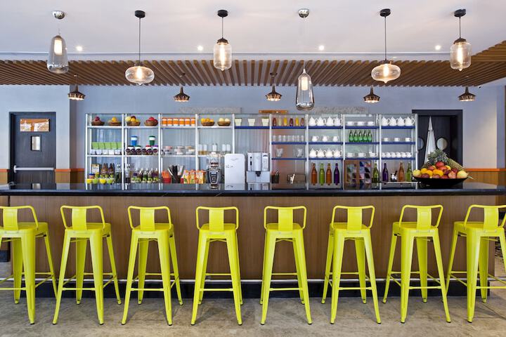 Dining Photos