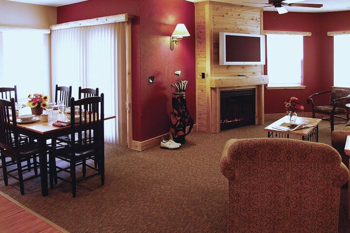 Room 47 of 85