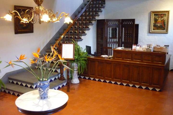 Guest Lobby