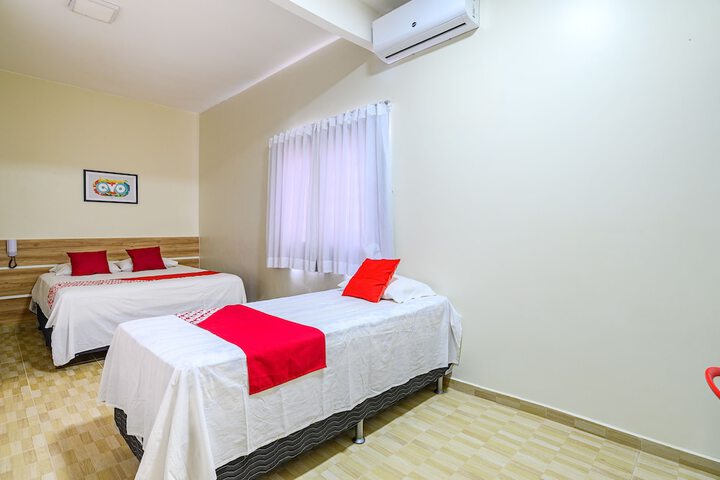Room 4 of 6