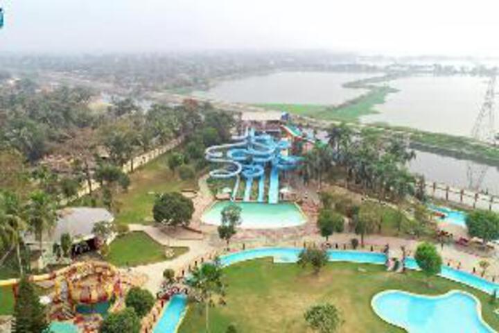 Aquatica Resort