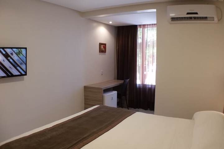 Room 7 of 87