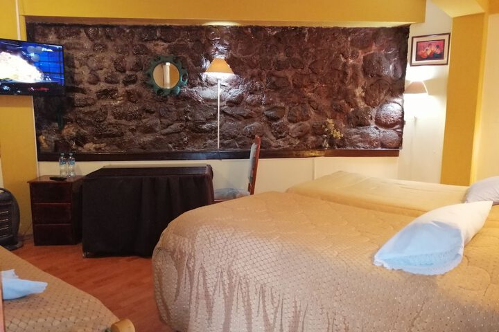 Room 24 of 60
