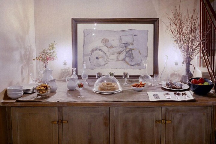 Dining 31 of 33