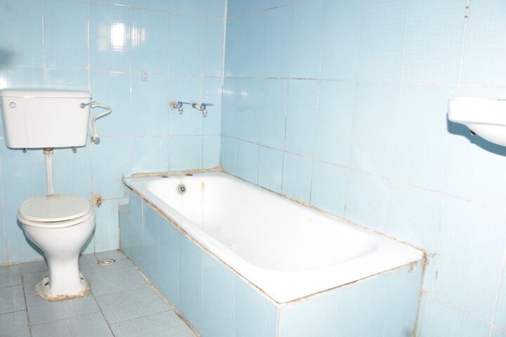 Room 15 of 20