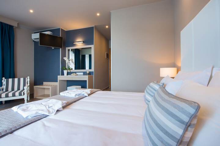 Room 19 of 50