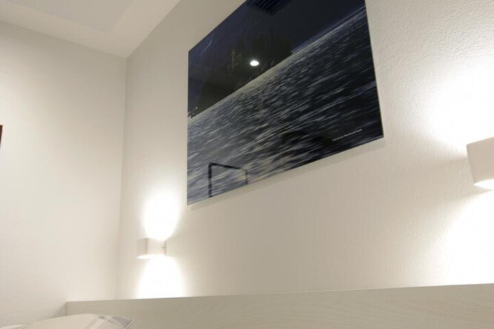 Room 13 of 57