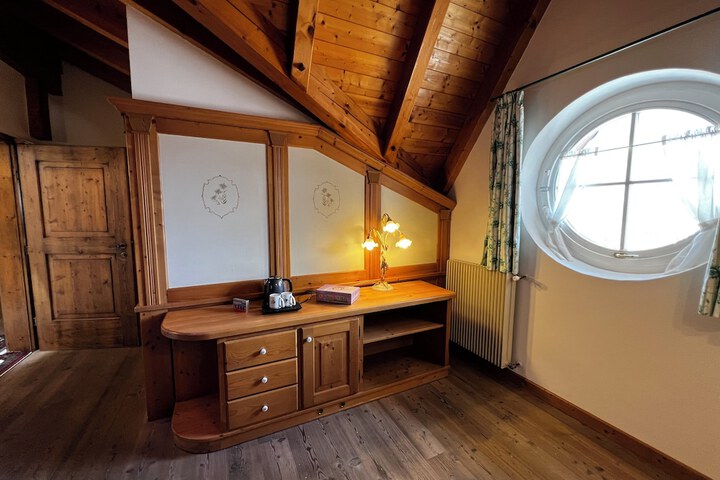 Room 39 of 55
