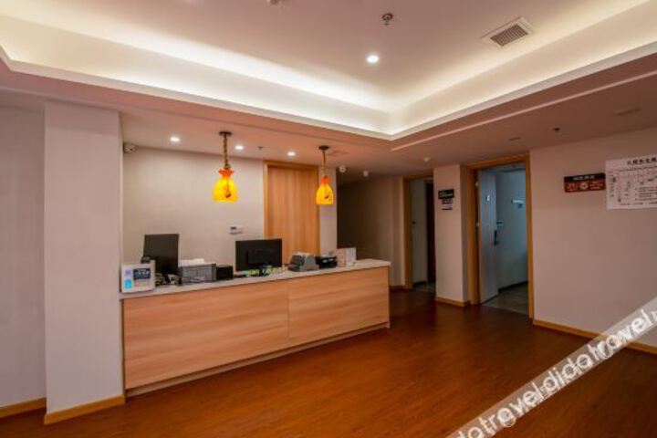 Hotel Interior 16 of 18