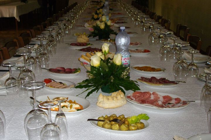Dining 15 of 30