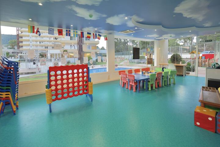 Children's play area - indoor