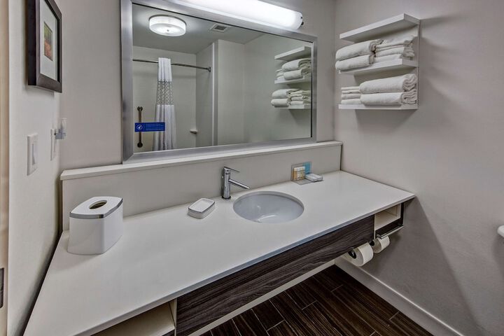 Clean Restrooms