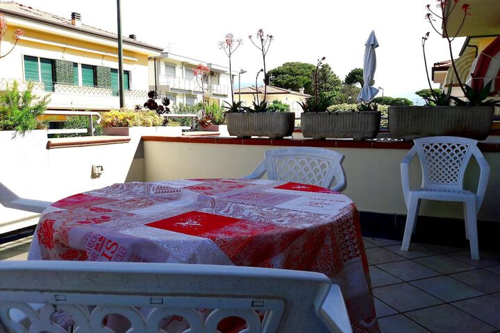 Terrace/Patio 33 of 34