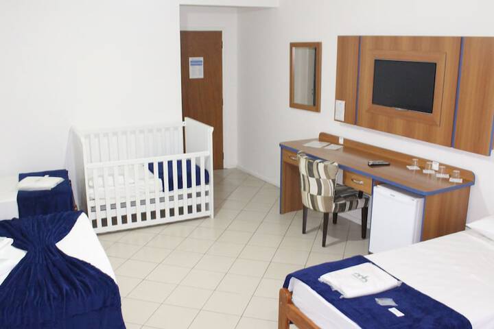 Room 11 of 75