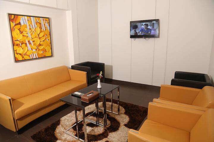 Room 14 of 49