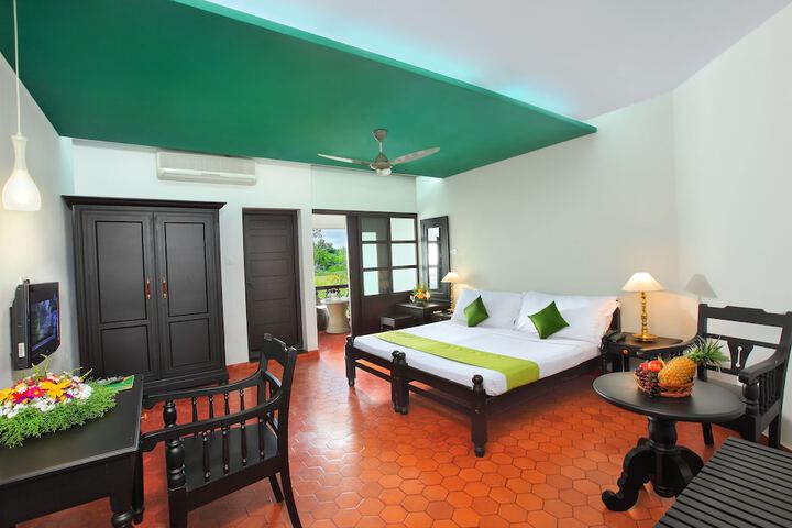 Room 6 of 23