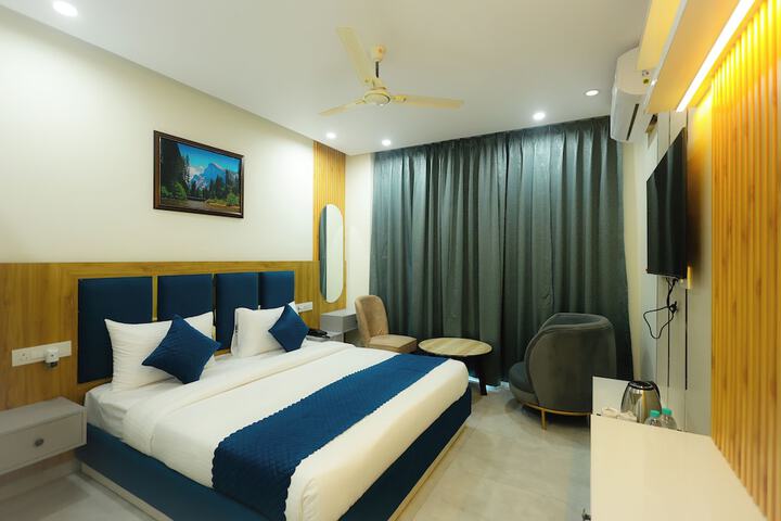 Room 16 of 27
