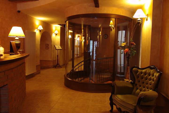 Lobby Entry