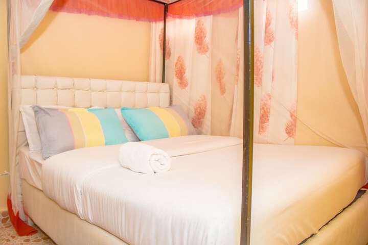 Room 2 of 12