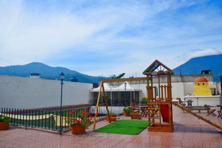 Childrens Play Area - Outdoor