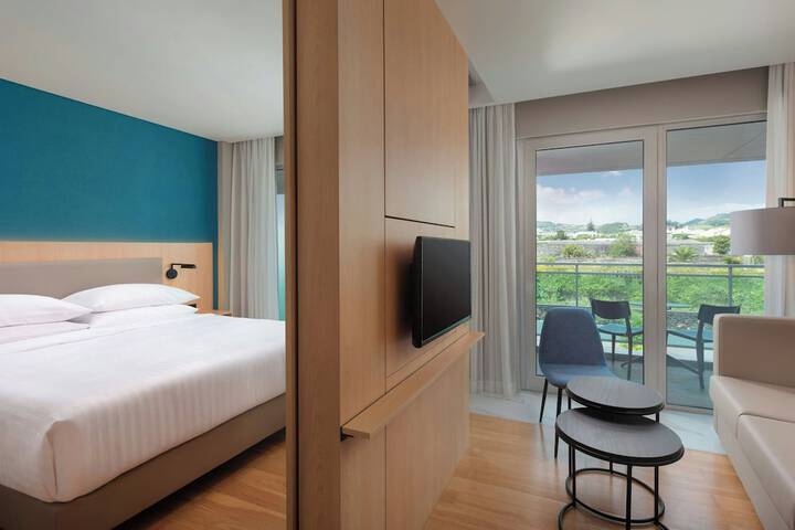 Room 14 of 45
