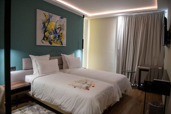 Room 8 of 53