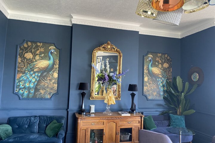Lounge 57 of 65