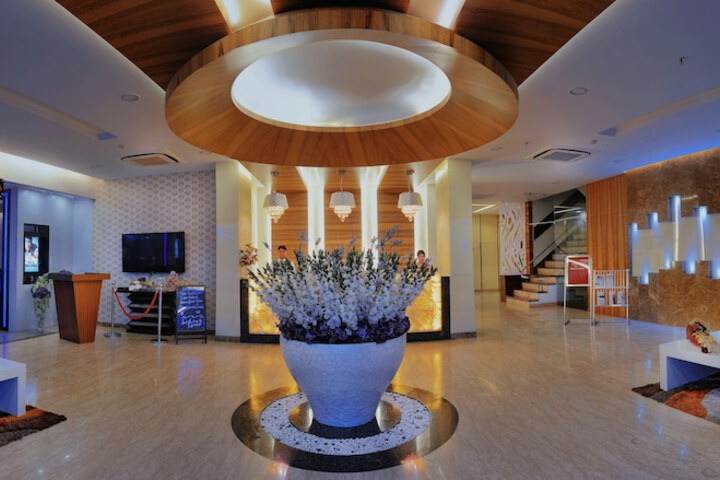 Hotel Interior 8 of 62