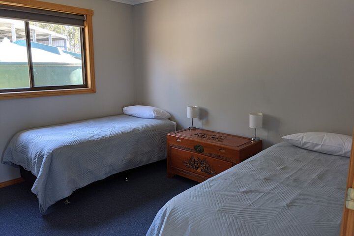 Room 9 of 34