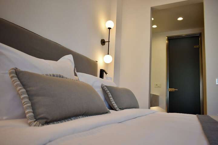 Room 19 of 40