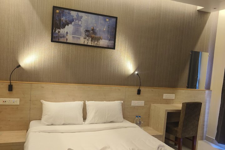 Room 4 of 29