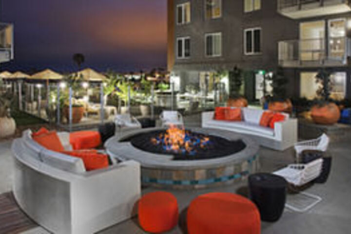 Terrace/Patio 21 of 22