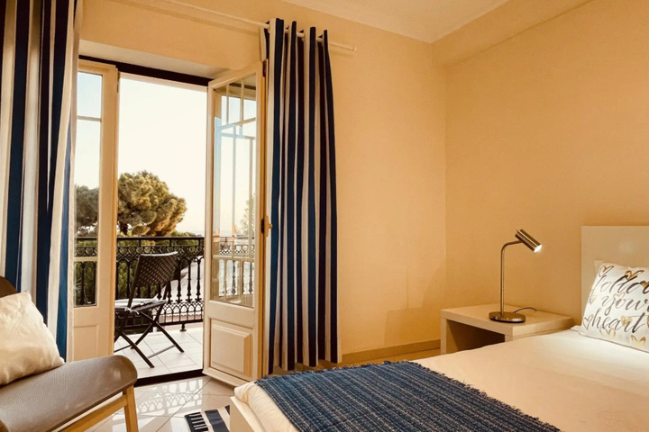 Room 3 of 19