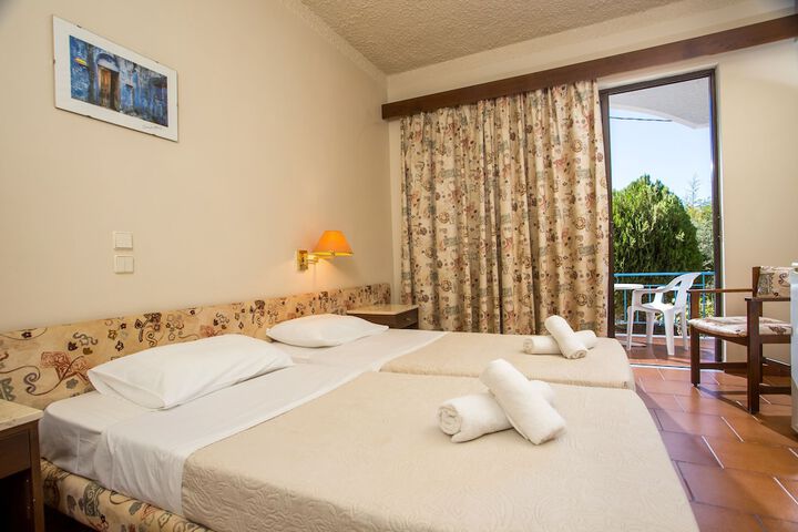Room 8 of 21