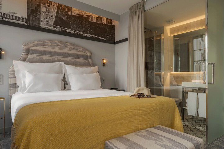 Room 12 of 39