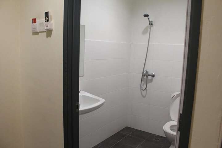 Room 29 of 68
