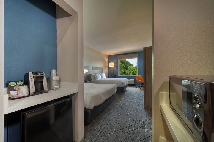 Room 20 of 83