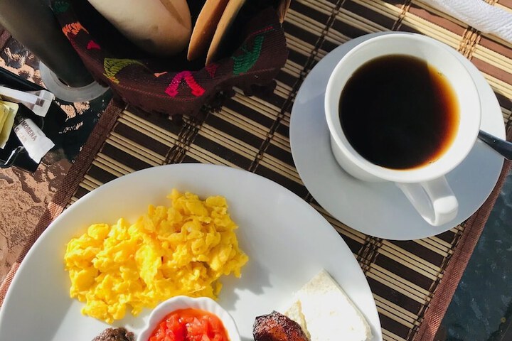 Breakfast/Coffee Service 35 of 39