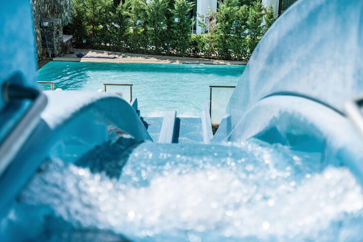Pool 81 of 121