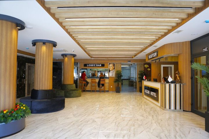 Hotel Interior 4 of 33