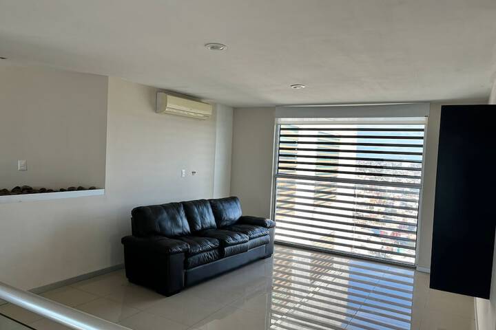 Room 19 of 27