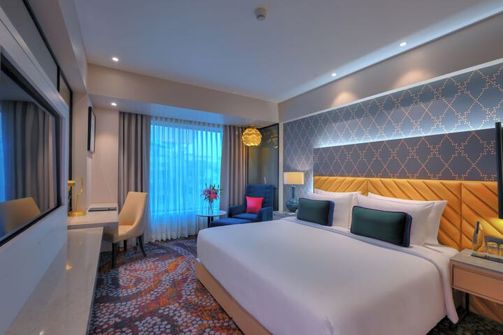 Room 19 of 55